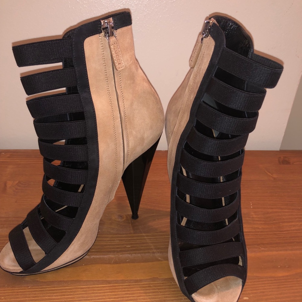 Gucci Shoes